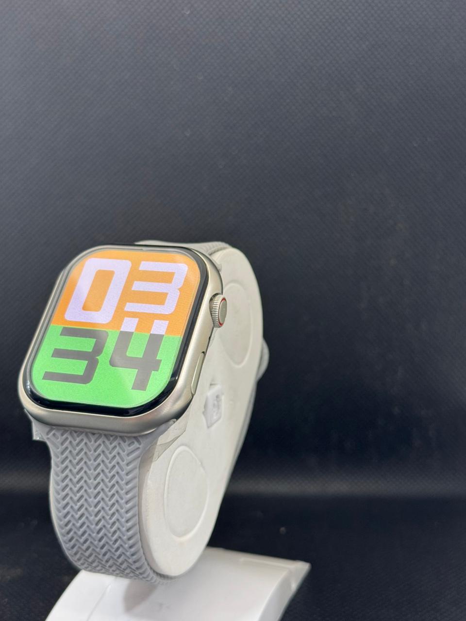 Apple Watch 10 ultra - Spectro.pk